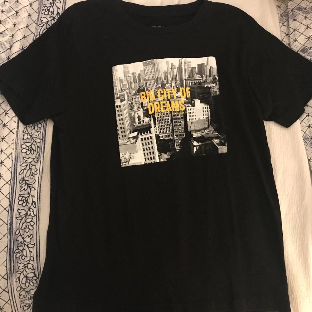 Black "Big City of Dreams" t-shirt